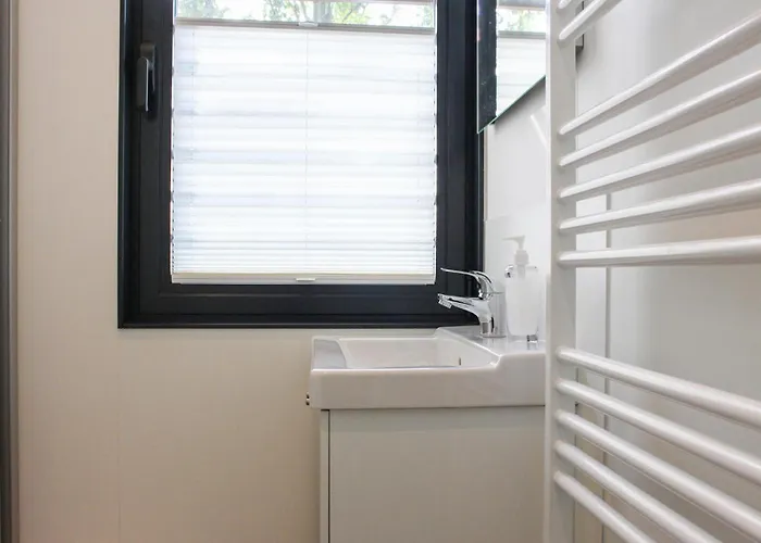 Maasparel Hotel en barco Well (Limburg)