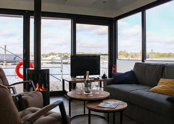 Hotel en barco Maasparel